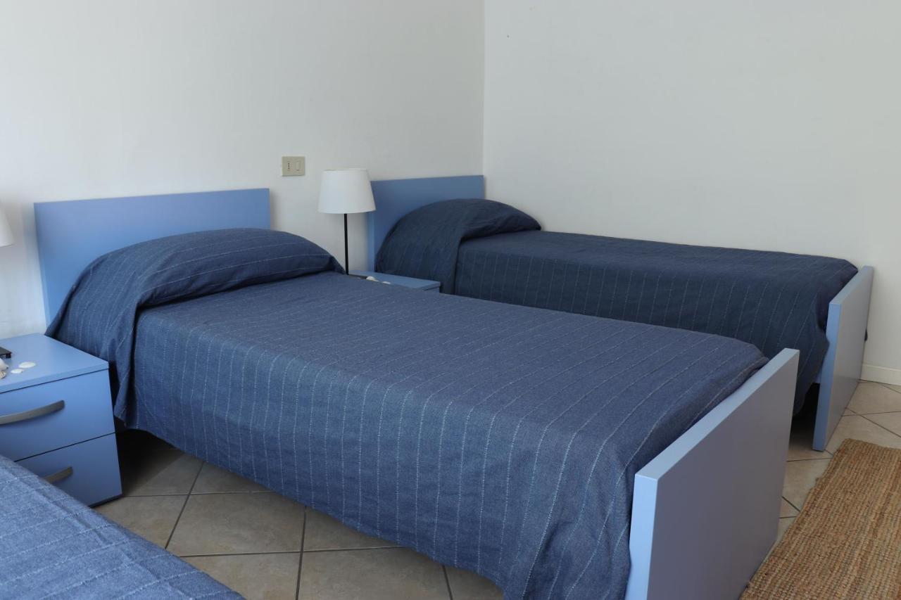 Villa Serena Lignano Sabbiadoro Bagian luar foto